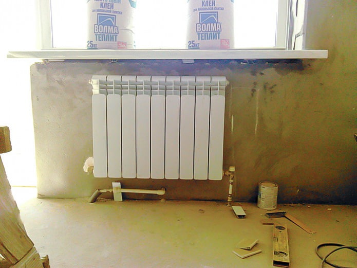 installation d'une niche en plaques de plâtre pour une batterie