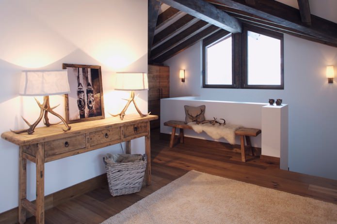 lampes de table avec un socle en bois