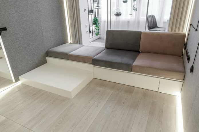 coussins moelleux sur le podium