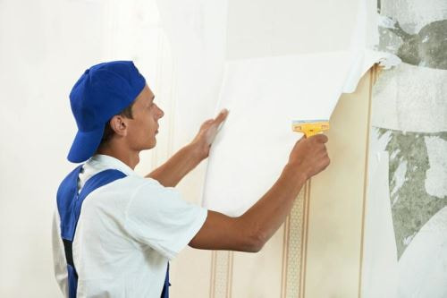 Retrait du papier peint des murs