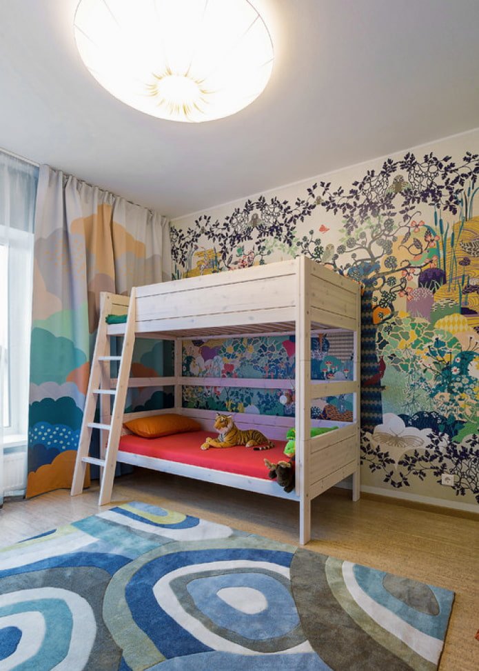 mur inhabituel dans la chambre d'enfant