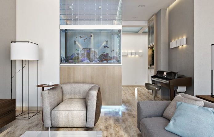 Intérieur d'un appartement avec un aquarium