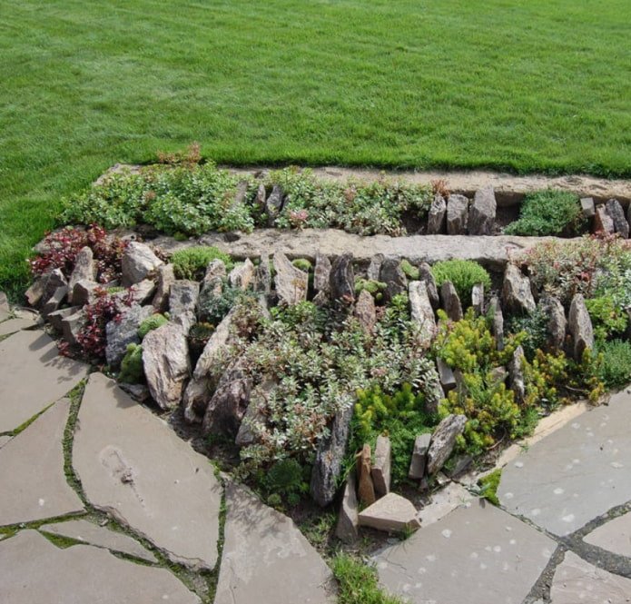 Décoration de jardin avec des pierres