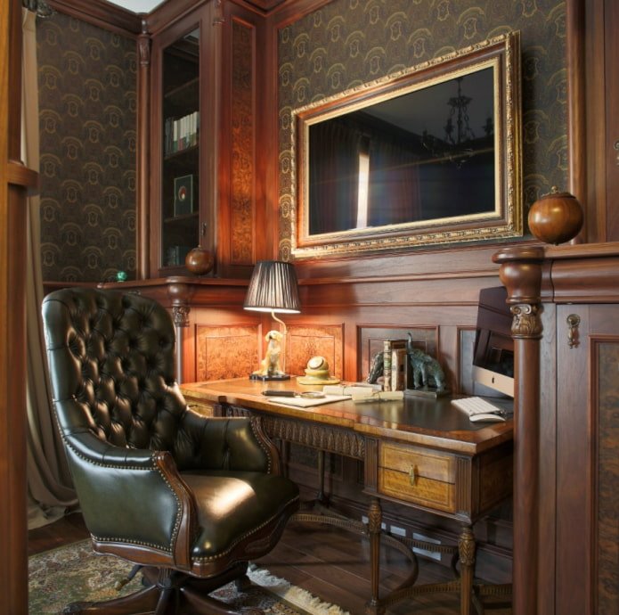 Bureau de style britannique