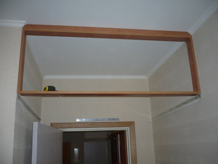 frame for the mezzanine