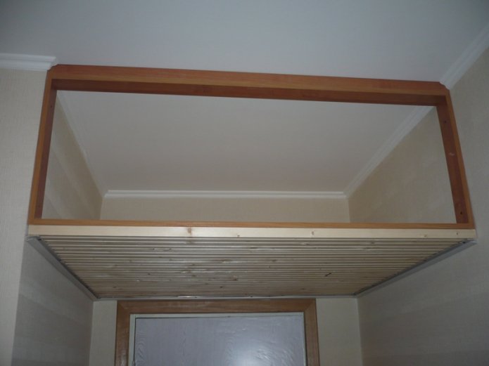 fond de mezzanine en bois