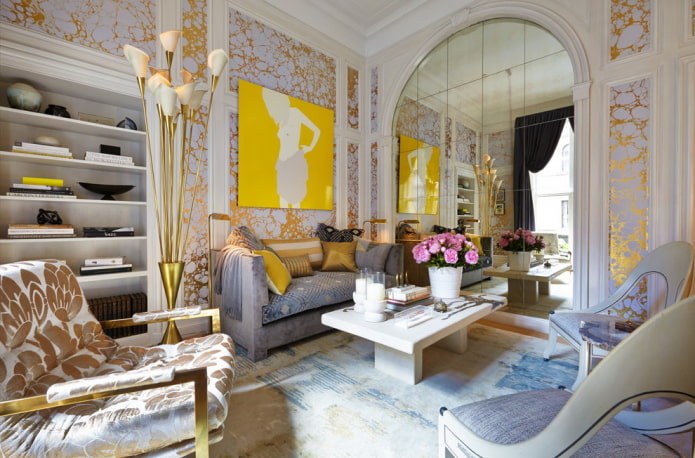 arche miroir sur le mur