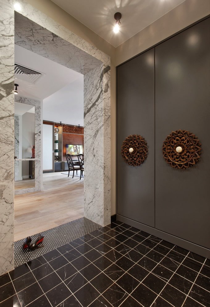 design original de l'arche dans le couloir