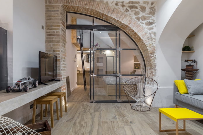 demi-arche en placoplâtre à l'intérieur