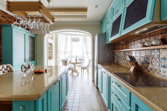 arche en plaques de plâtre à l'intérieur de la cuisine