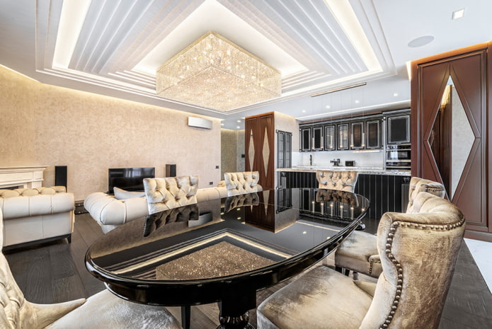 Plafond à plusieurs niveaux