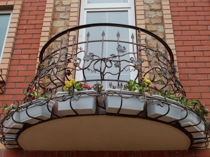 Conception d'un balcon dans une maison privée