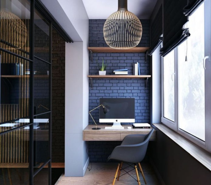 Espace de travail sur la loggia