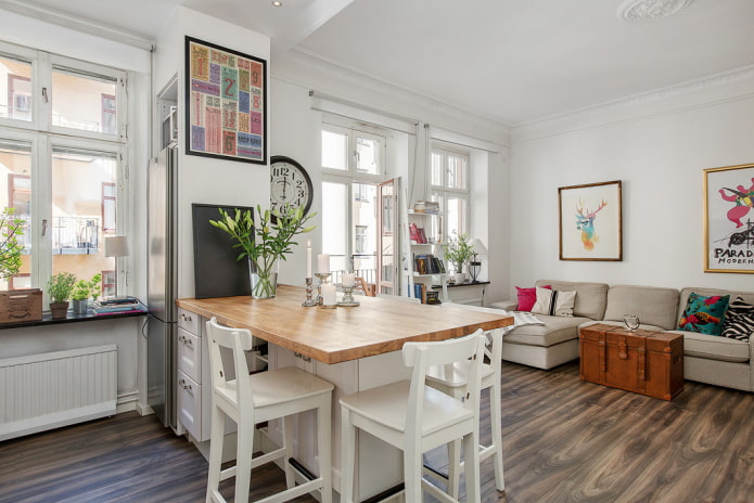 Comptoir de bar dans le hall de style scandinave
