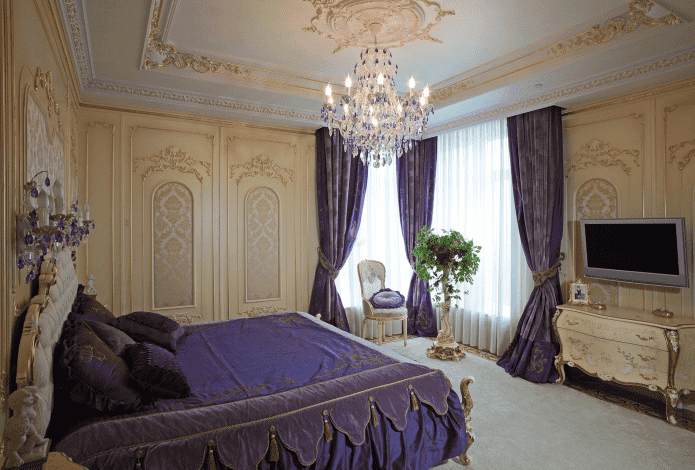 Chambre beige-violet de style baroque