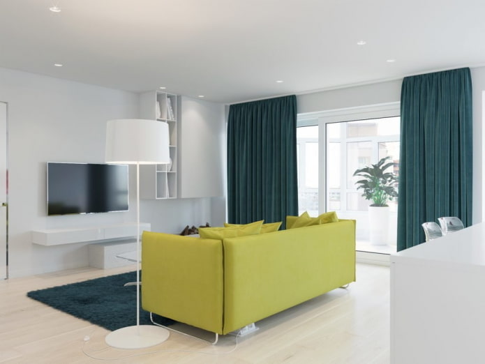 Design intérieur de salon dans les tons blancs