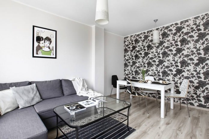 Papier peint combiné dans le salon