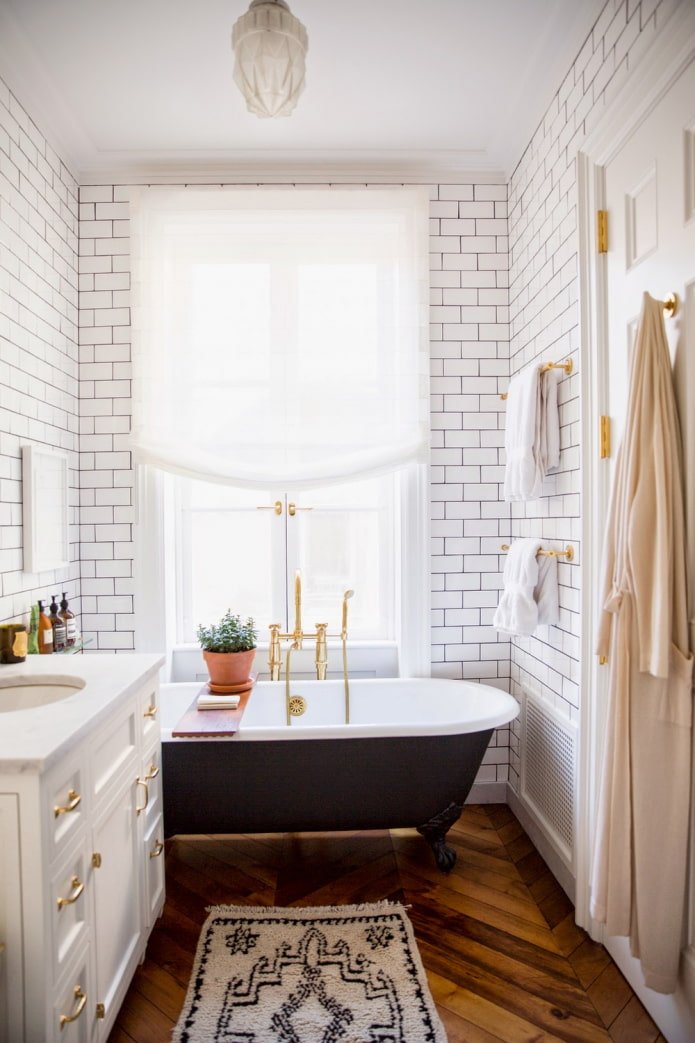 carrelage blanc pour la salle de bain