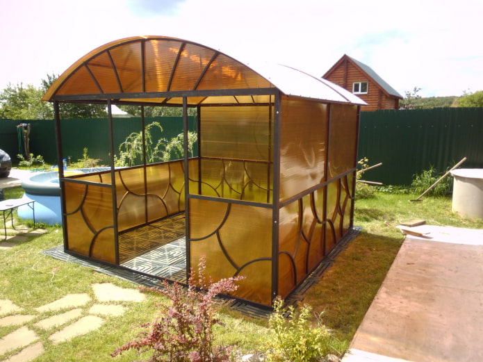 tonnelle en polycarbonate