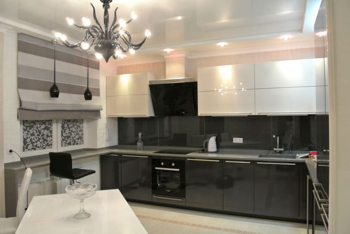 Intérieur de cuisine dans les tons beige et noir