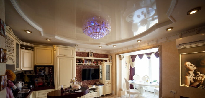 Plafond à deux niveaux