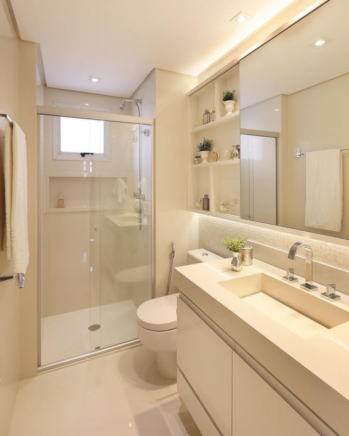 Salle de bain aux tons chauds