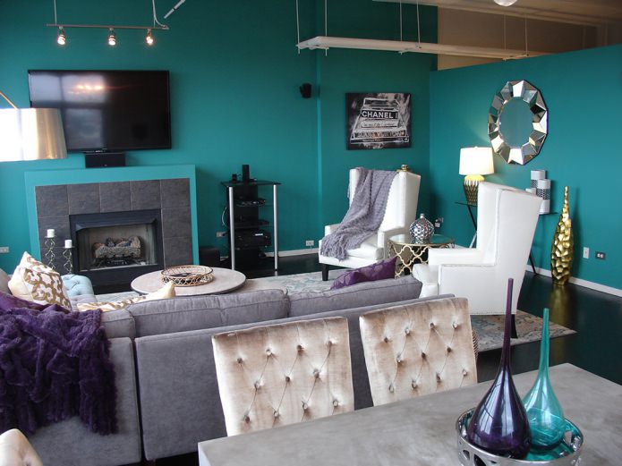 murs turquoise foncé