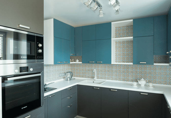 Cuisine design aux tons gris-turquoise