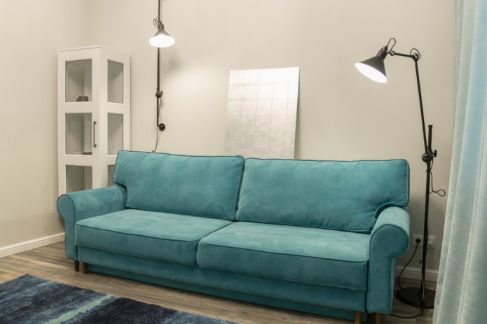 canapé turquoise droit à l'intérieur