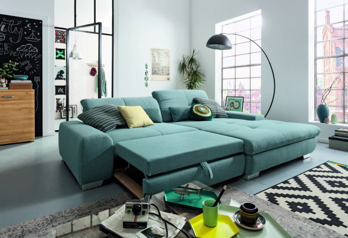 canapé pliant turquoise à l'intérieur