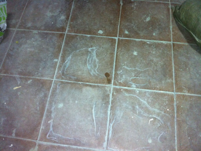 nettoyer le badigeon d'une salle de bain