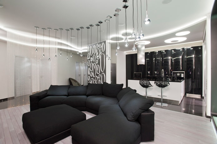 Éclairage et décoration de salon noir et blanc