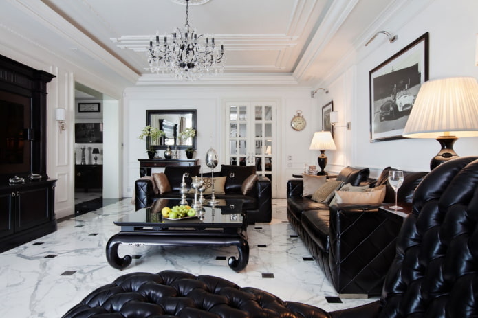 salon aux tons noir et blanc de style néoclassique