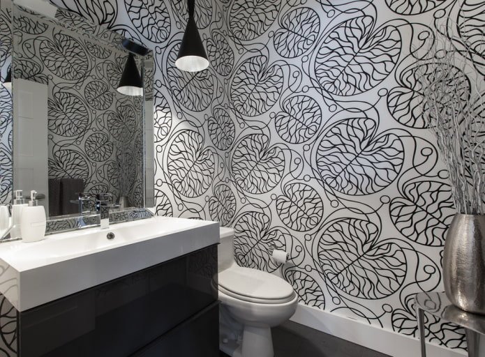 Toilettes noires et blanches