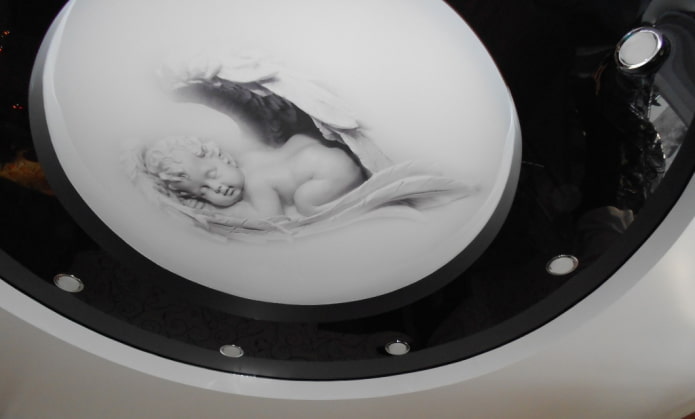 toile tendu avec une image d'anges