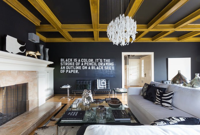 Plafond noir et jaune