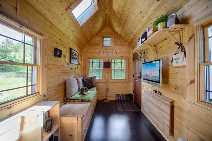 Intérieur d'une petite maison de campagne