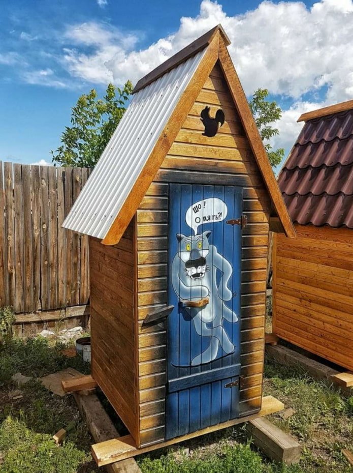 toilettes de campagne avec un dessin