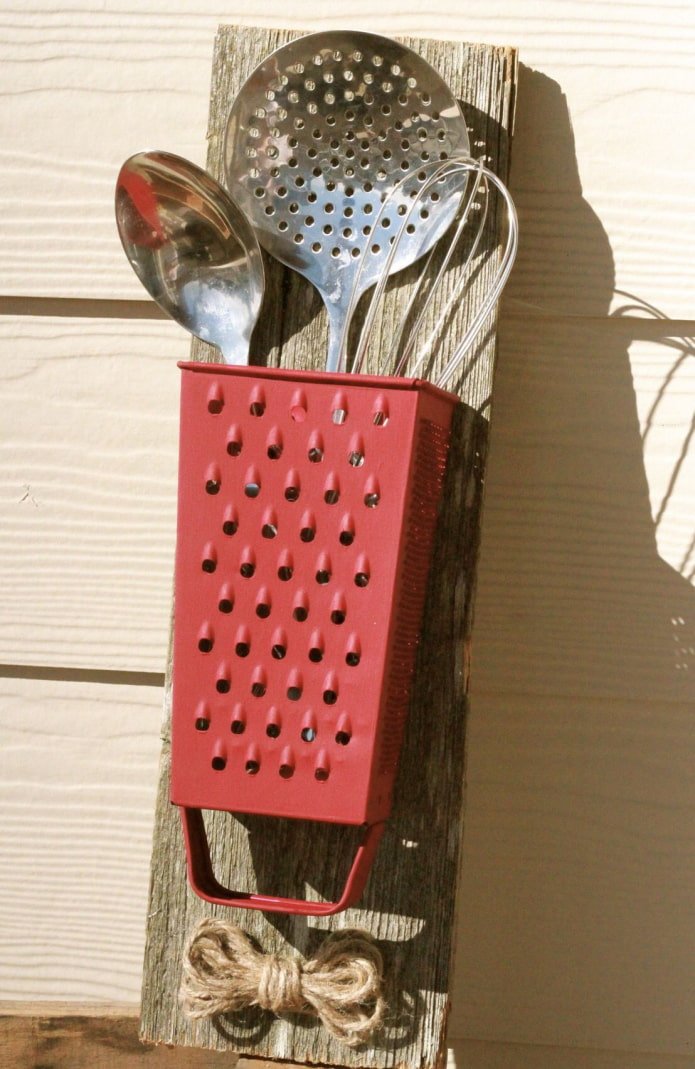 Holder