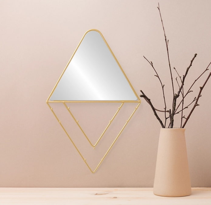 Miroir avec crochets