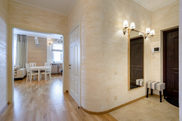 plâtre sur les murs d'intérieur