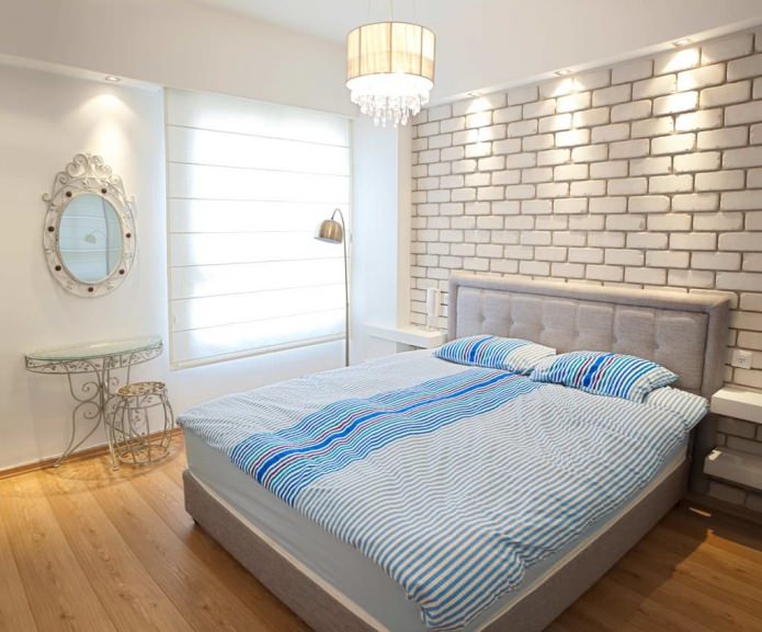 Papier peint brique dans la chambre à coucher
