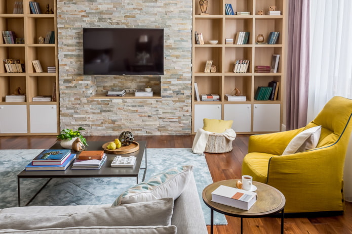 finition en pierre décorative dans le salon