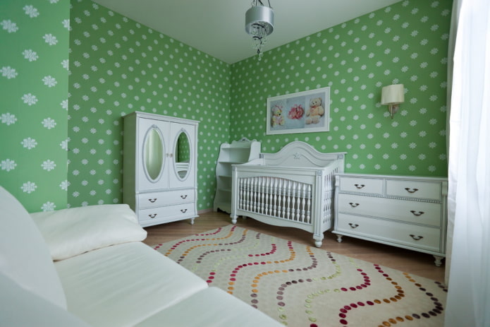 Schéma de couleurs pour la conception d'une chambre de bébé