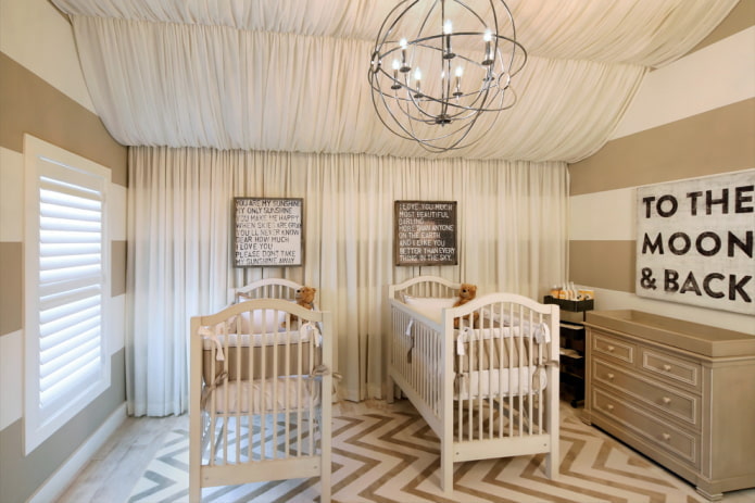 conception d'une chambre de bébé pour jumeaux