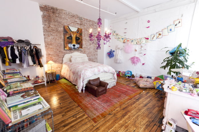 Chambre d'enfant style loft pour fille
