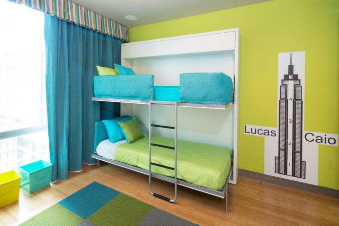 lit superposé-transformateur dans une chambre d'enfant