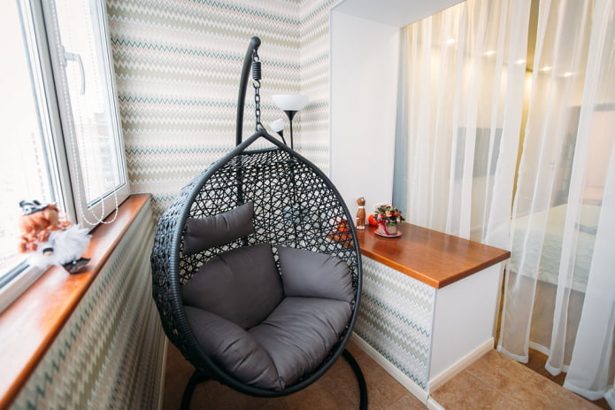 hanging chair