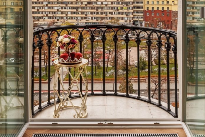 balcony space design