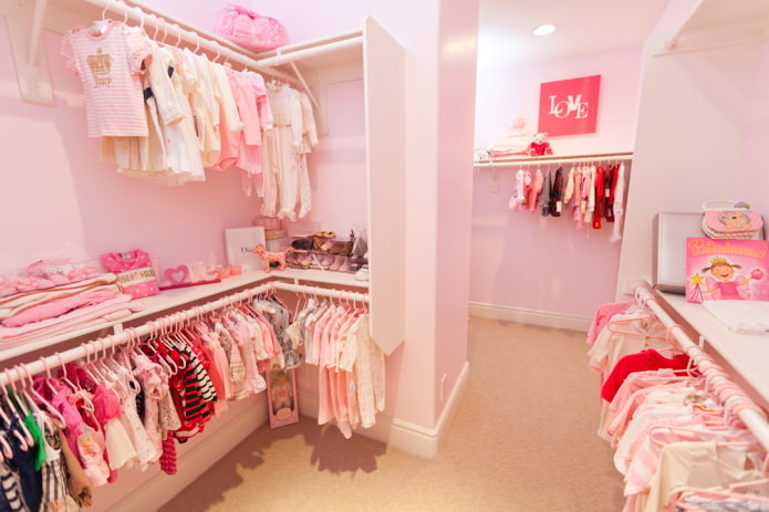 conception de garde-robe pour enfants